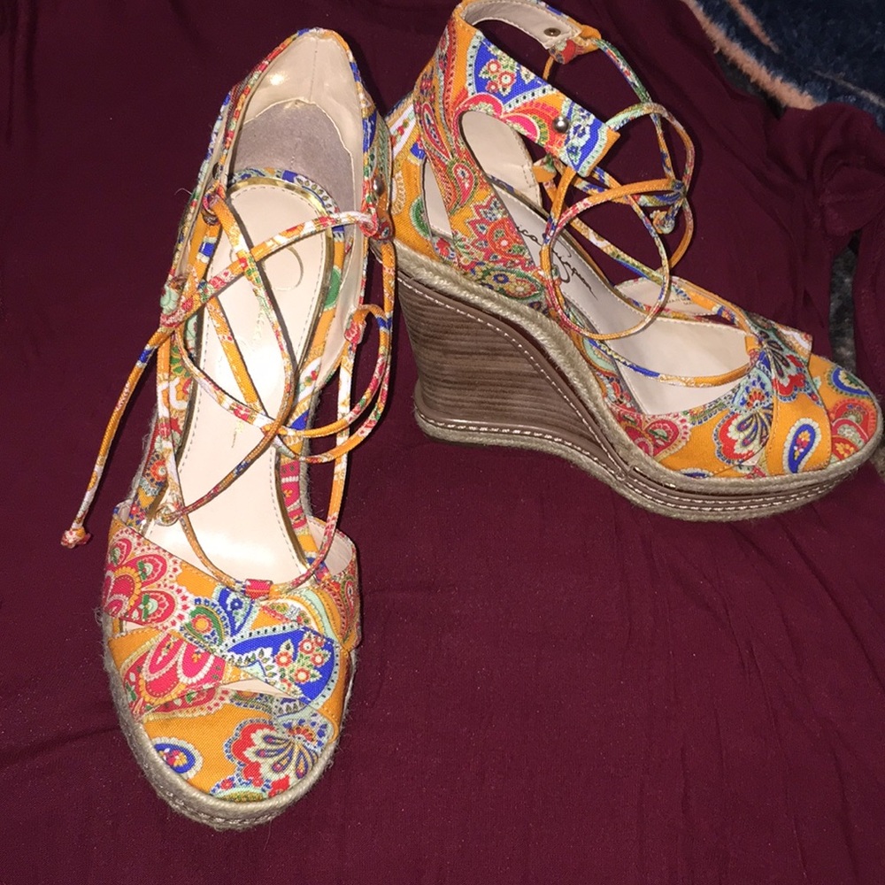 Jessica Simpson floral wedges